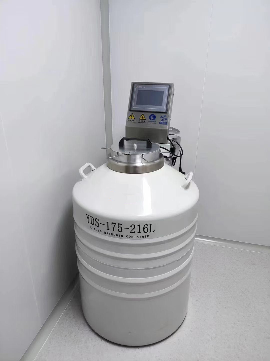 帶監控儀的液氮罐